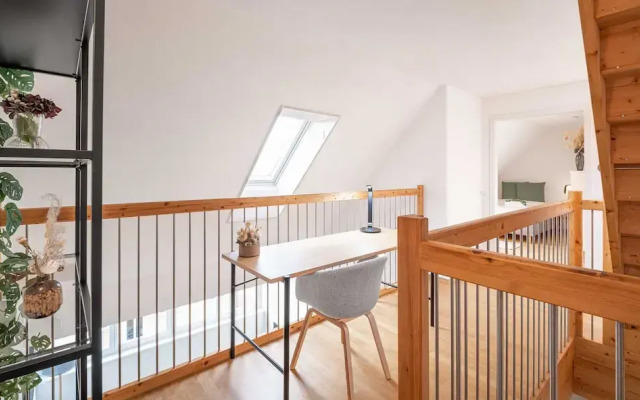 E-64 Duplex-3BDR apartment with Sky roof-Zurich West