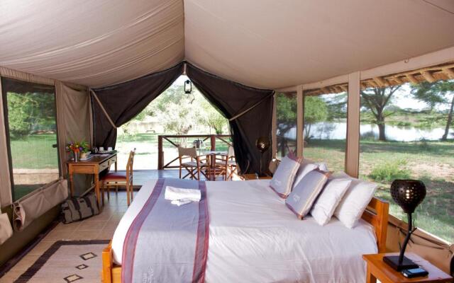 Voyager Ziwani Tented Camp