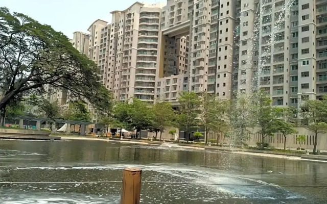 Krishinton Suites