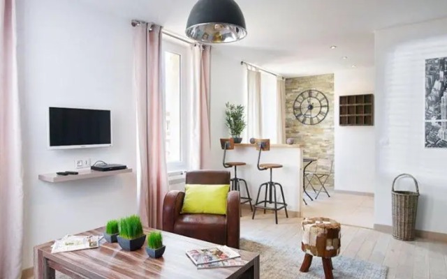 Location Cannes Rue Caire