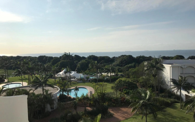 Umhlanga Beach Front 4 Sleeper