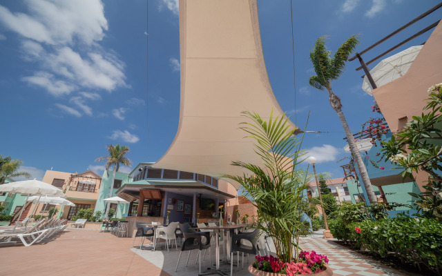 Club Vista Serena