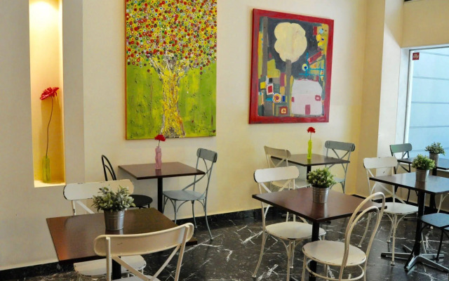 Niki Athens Hotel
