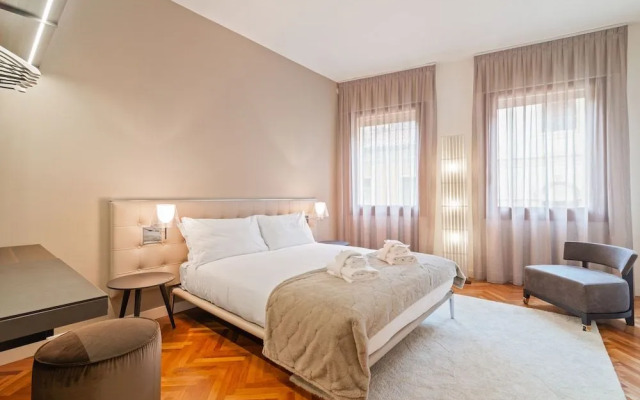 San Fermo Luxury Apartment