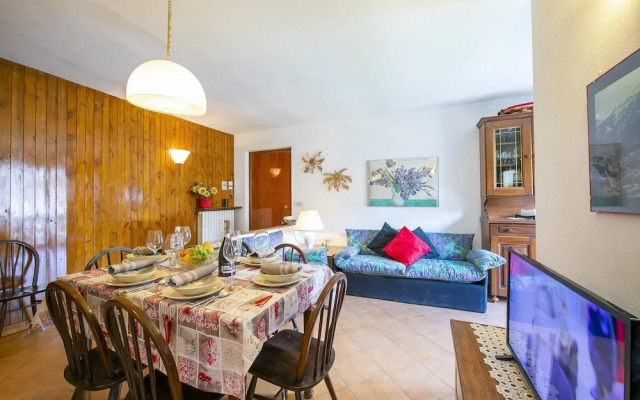 Bram La Fam 32 few Steps From Skiing