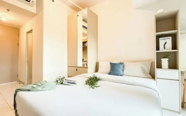 Basic And Compact Studio At Tokyo Riverside Pik 2 Apartment