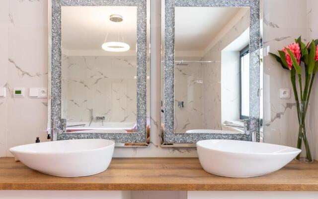 Veselá Lama Apartmány Janovice