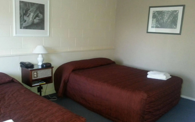 Midtown Motor Inn