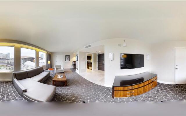 Hilton Nashville Downtown