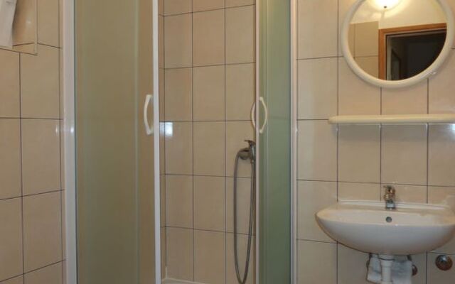 Apartment Dora Spiez 15205