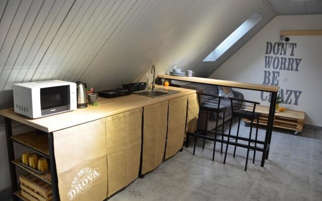 Eco Hostel DROVA