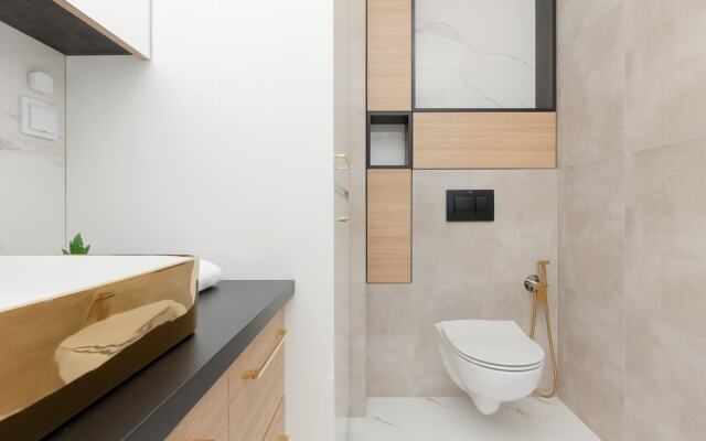 Dark Green Apartment by Renters