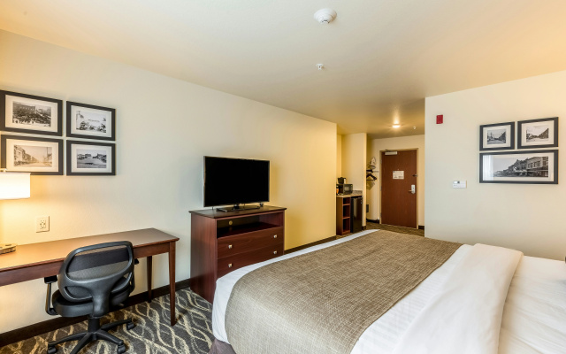Cobblestone Hotel & Suites – Stevens Point