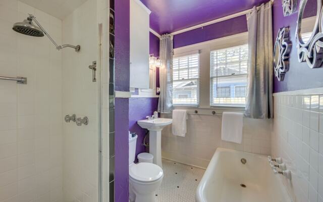 'the Pink Azalea' - Tyler Home w/ Yard + Patio!