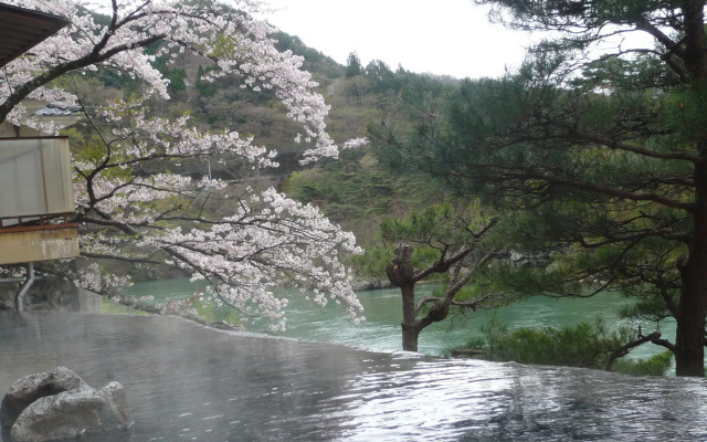 Kashiwaya
