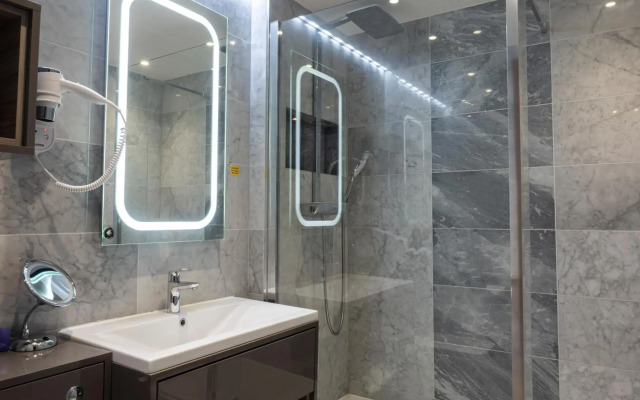 Crowne Plaza London - Kingston by IHG