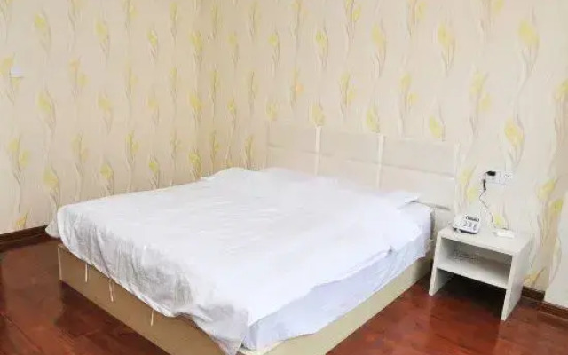 Qingzhu·Junyuan Business Hotel (Binzhou University Branch)