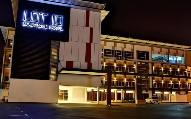 hotelImage