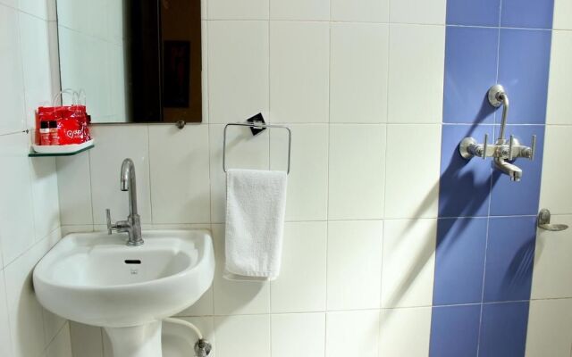 OYO Rooms 100ft Road Udaipur