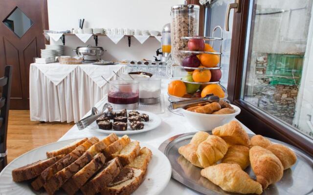 Erofili Hotel and Suites