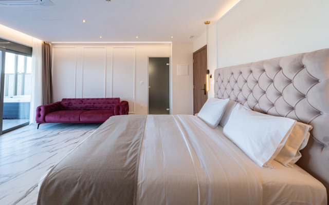 Philia Center Suites