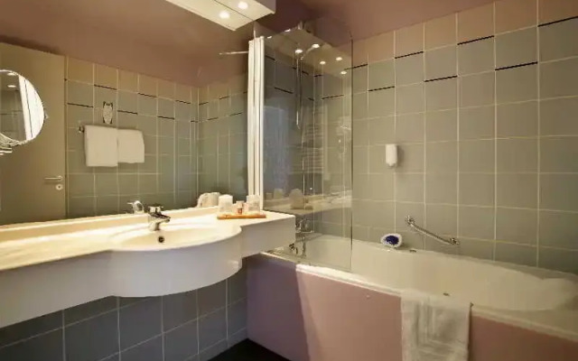 Hotel du Golf de lAilette, The Originals Relais (Qualys-Hotel)