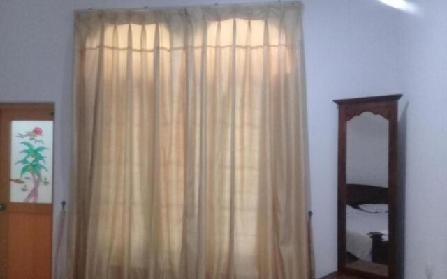 Aruna Guest