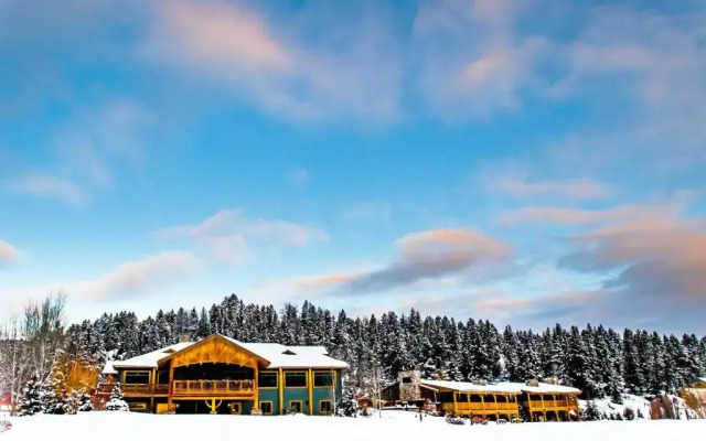 Rainbow Ranch Lodge