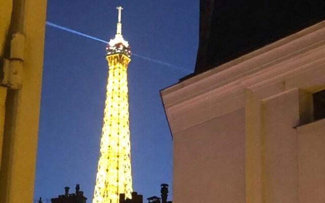 Tour Eiffel Gros Caillou