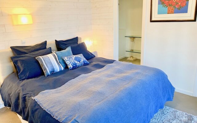 Appartement Dans Villa rez de Jardin vue mer