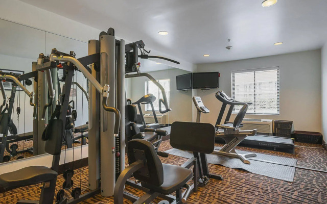 Sleep Inn And Suites Manchester