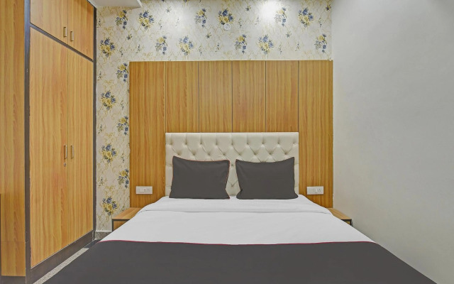 Collection O 86478 Hotel Greenleaf