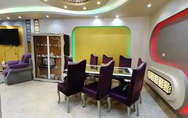 Alnahas St. Two-Bedroom Apartment With Jacuzzi