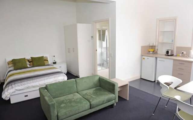 Yarra House Campus Summer Stays