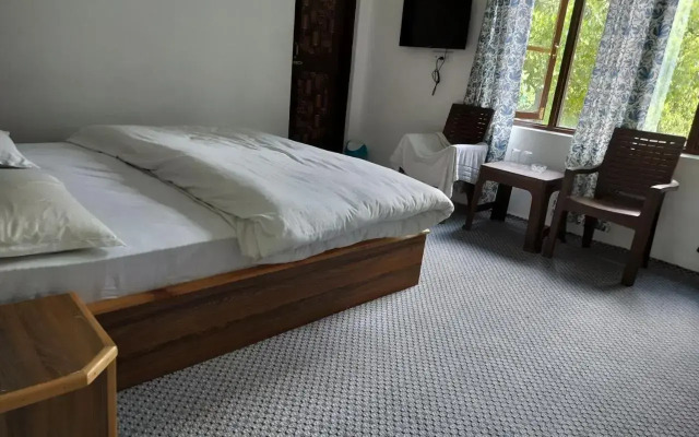 Sky Light Guest House