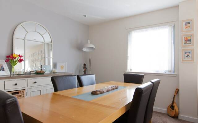 Fantastic Flat With Great Views of Arthur's Seat