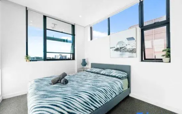 Prime 3BR Apt(Parking)/ICC/DarlingHarbour-10 mins