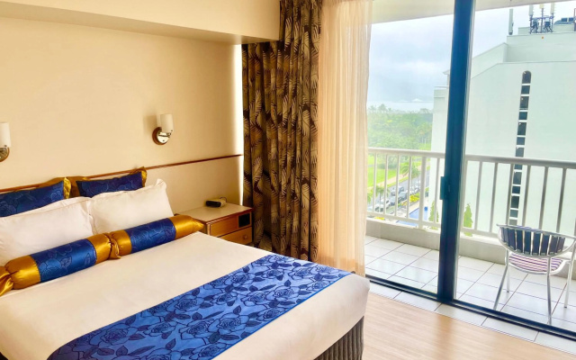 Acacia Court Hotel – Guest Rooms – Cairns