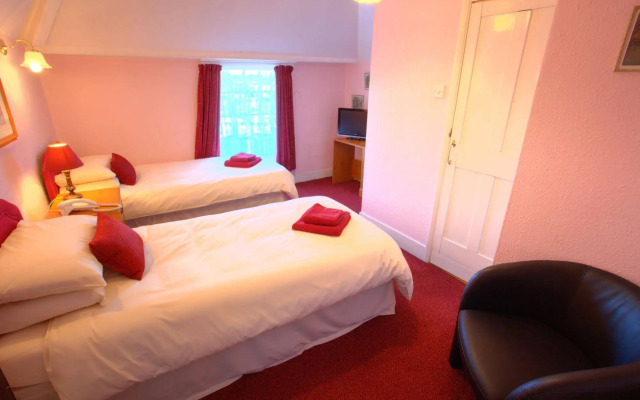 The Kings Arms Hotel