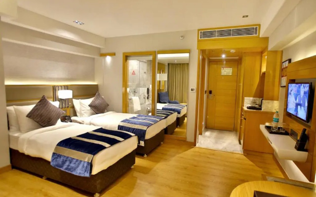 Regenta Central The Crystal