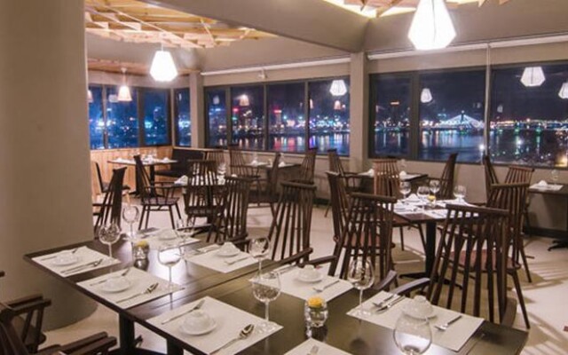 KaKa Hotel Han River