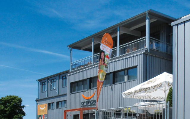 Orange Hotel und Apartments