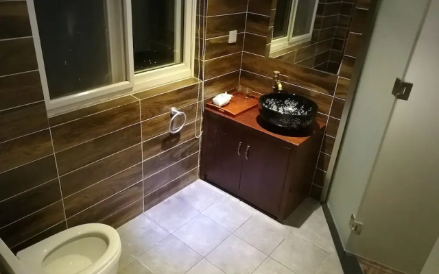 Wuzhen Shingle Hotel