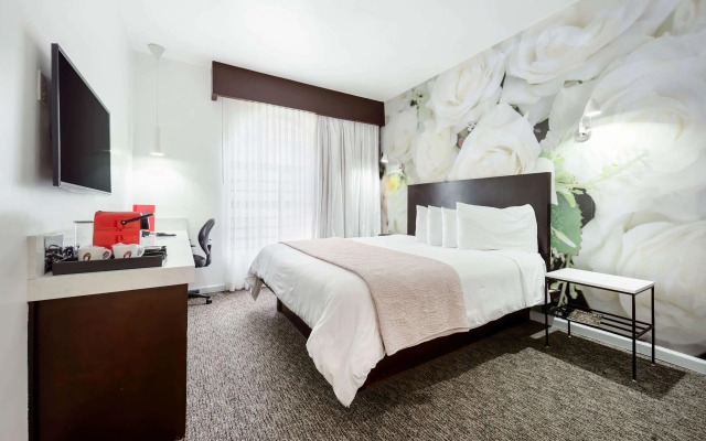 The O Hotel, Trademark Collection by Wyndham