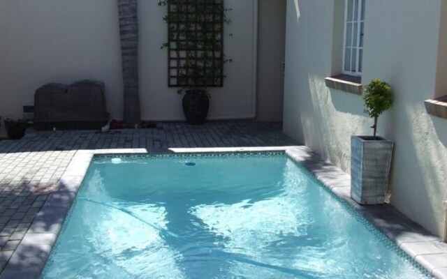 River Road Guest House