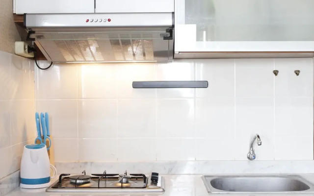 Economic 2BR @ Pinewood Apartment near ITB