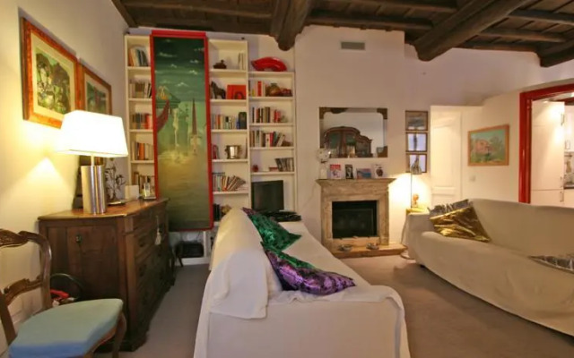 Travel & Stay Titta Scarpetta Charming Travestevere