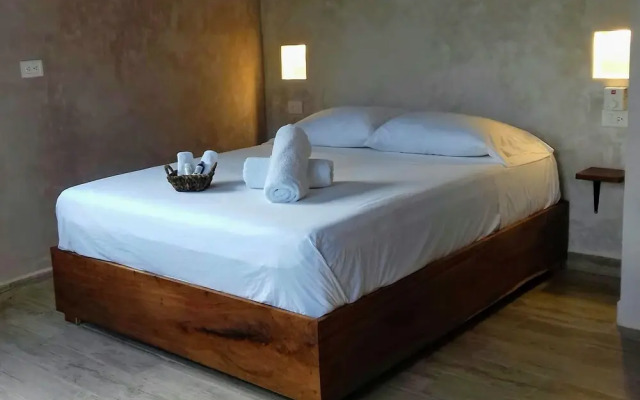 Tooj Cheel Lodge Tulum