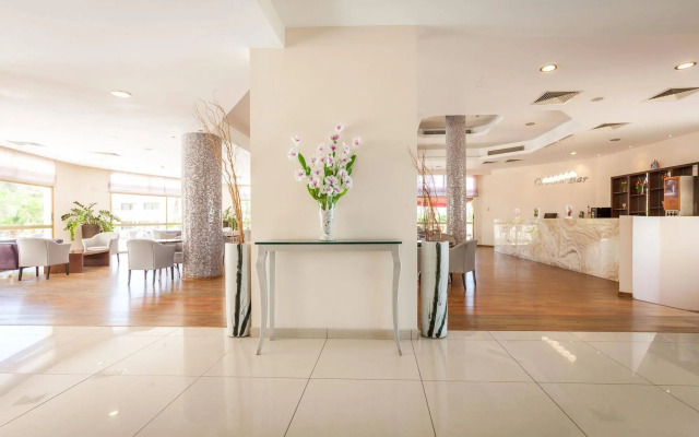 Crown Resorts Henipa