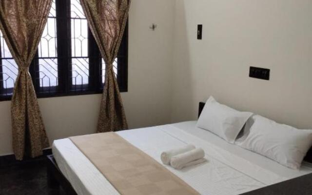 Aarudhara Holiday Home 2